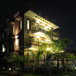 Redbrick ** Badshahpur
